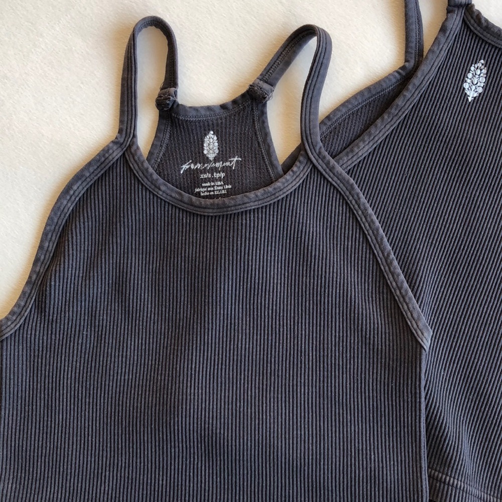 2 Pack 🖤🖤 NWOT Free People Happiness Runs Crop - Picture 4 of 6